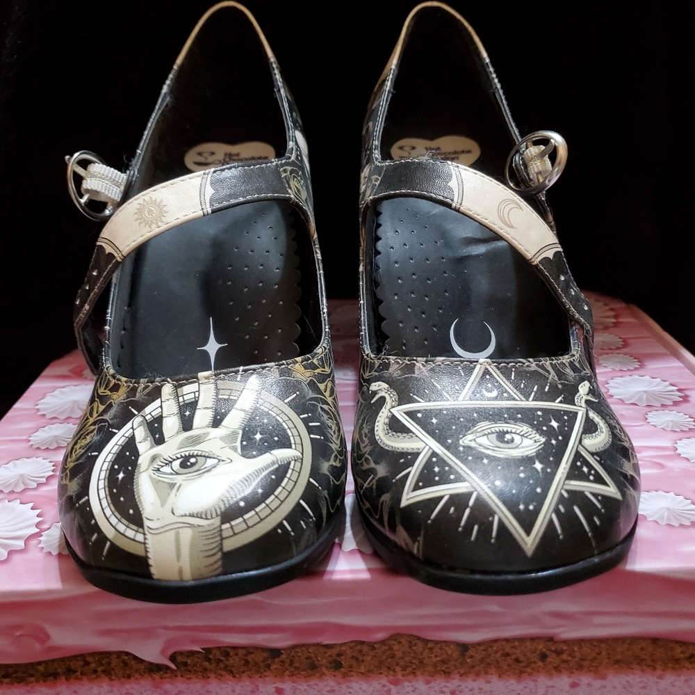 Hot chocolate high heels